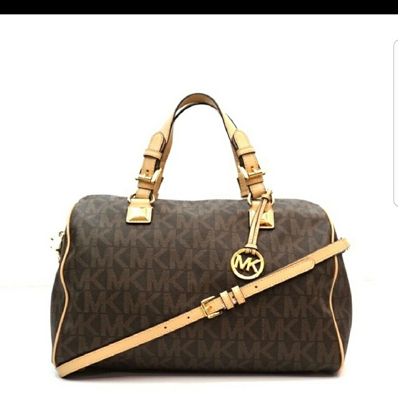 Michael Kors Handbags - Nwot Michael Kors 100% Leather Ex-Large Handbag